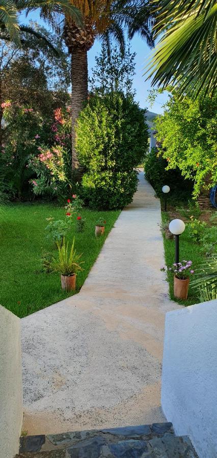 Irini Studios Jeorjúpoli Kültér fotó