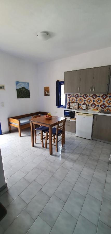 Irini Studios Jeorjúpoli Kültér fotó